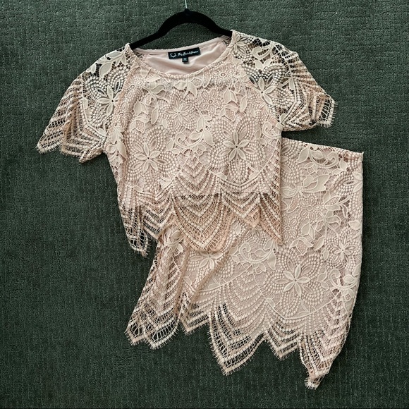 For Love and Lemons Lace Set - Picture 4 of 7